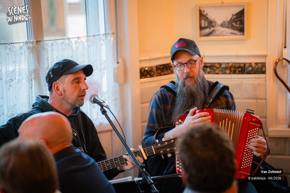 6/8 photos du spectacle Van Zottekot