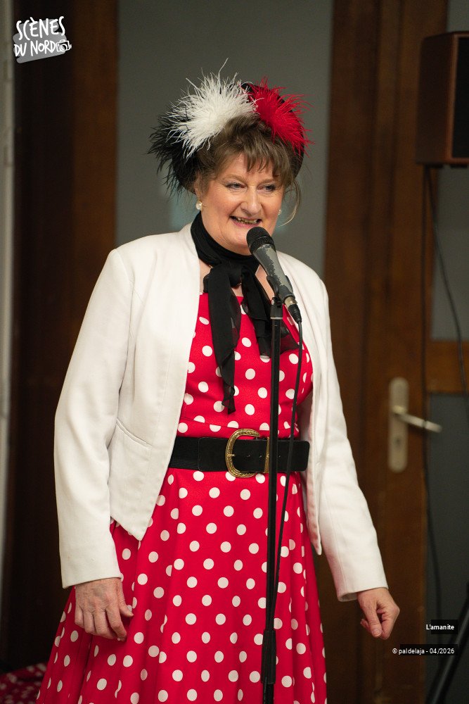 19/20 photos du spectacle L'amanite