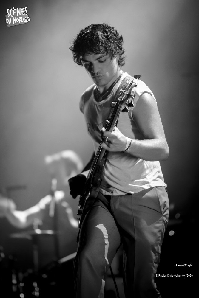 19/20 photos du spectacle Laurie Wright