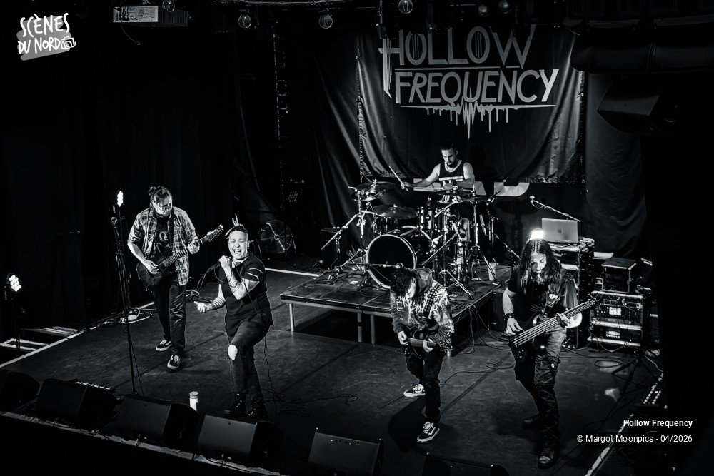 1/8 photos du spectacle Hollow Frequency - Black Lab