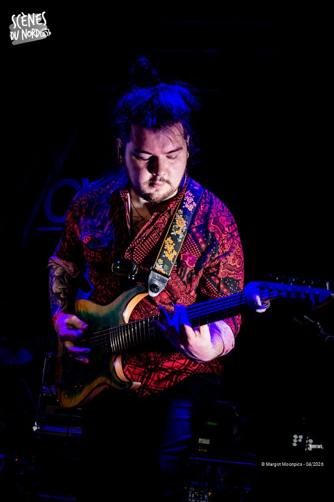 3/10 photos du spectacle MRWL - Black Lab