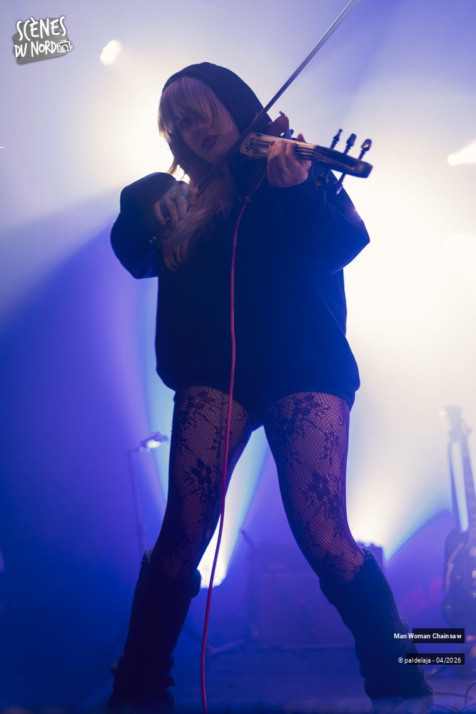 1/16 photos du spectacle Man Woman Chainsaw