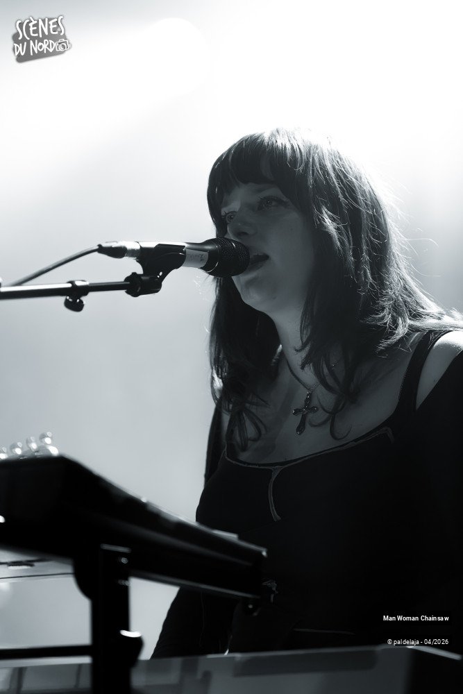 6/16 photos du spectacle Man Woman Chainsaw