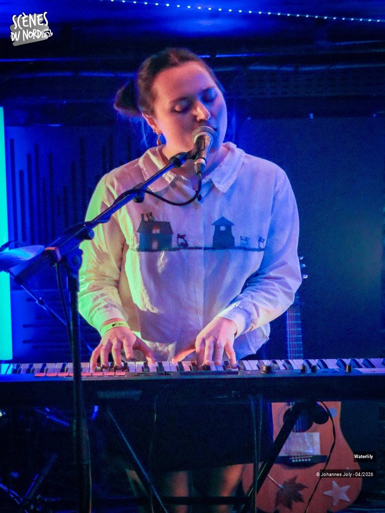 8/11 photos du spectacle Waterlily