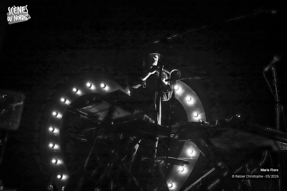 1/19 photos du spectacle Marie Flore