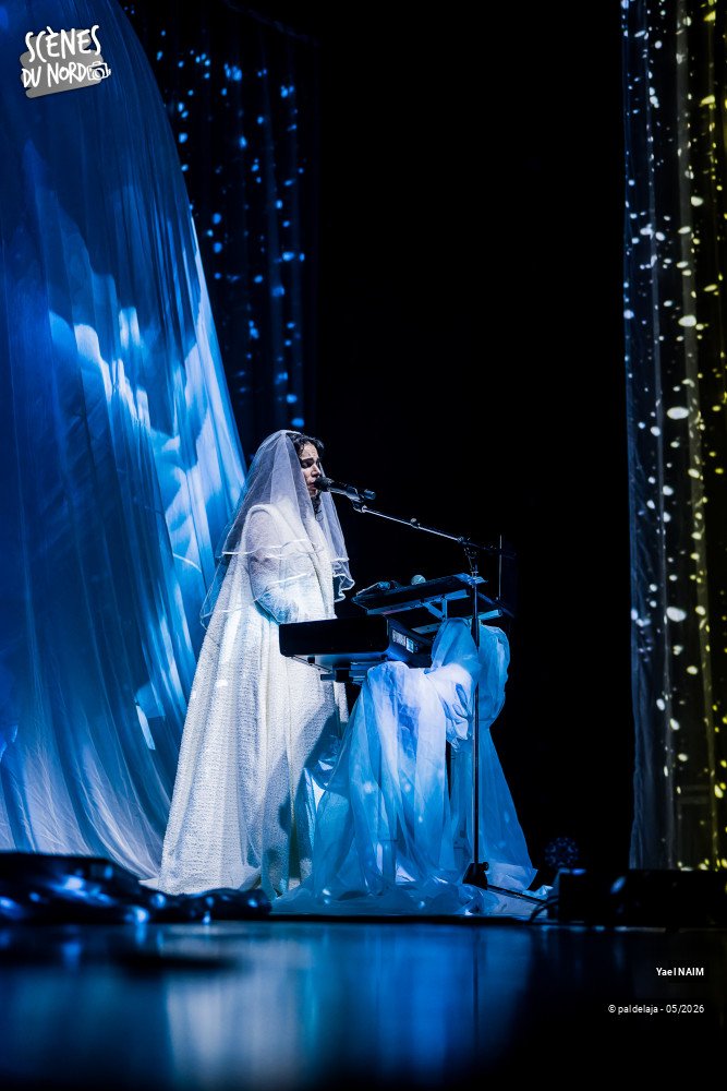 8/12 photos du spectacle Yaël Naïm