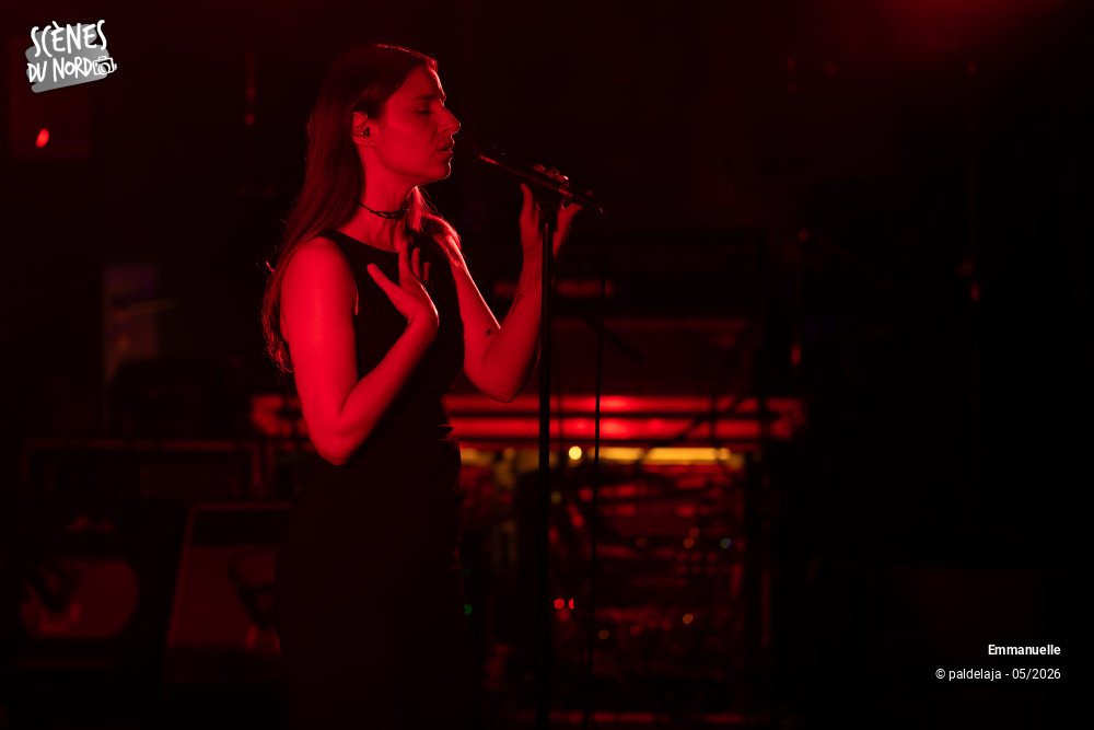 16/20 photos du spectacle Emanuelle