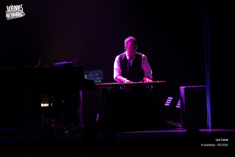 8/16 photos du spectacle Luz Casal