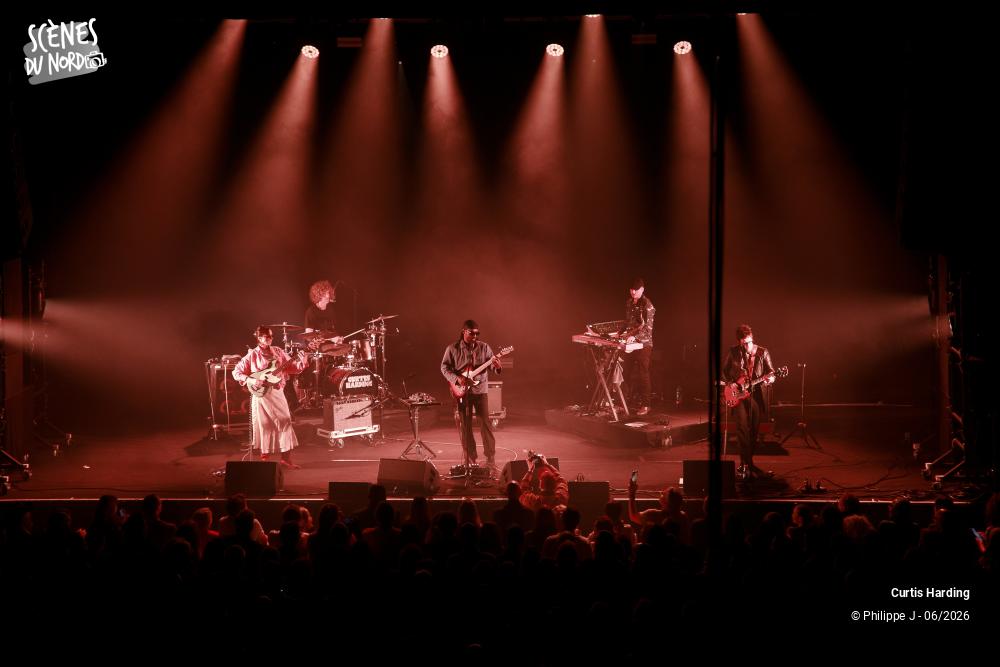 11/12 photos du spectacle Curtis Harding