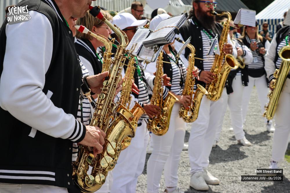 4/12 photos du spectacle FMR Street Band