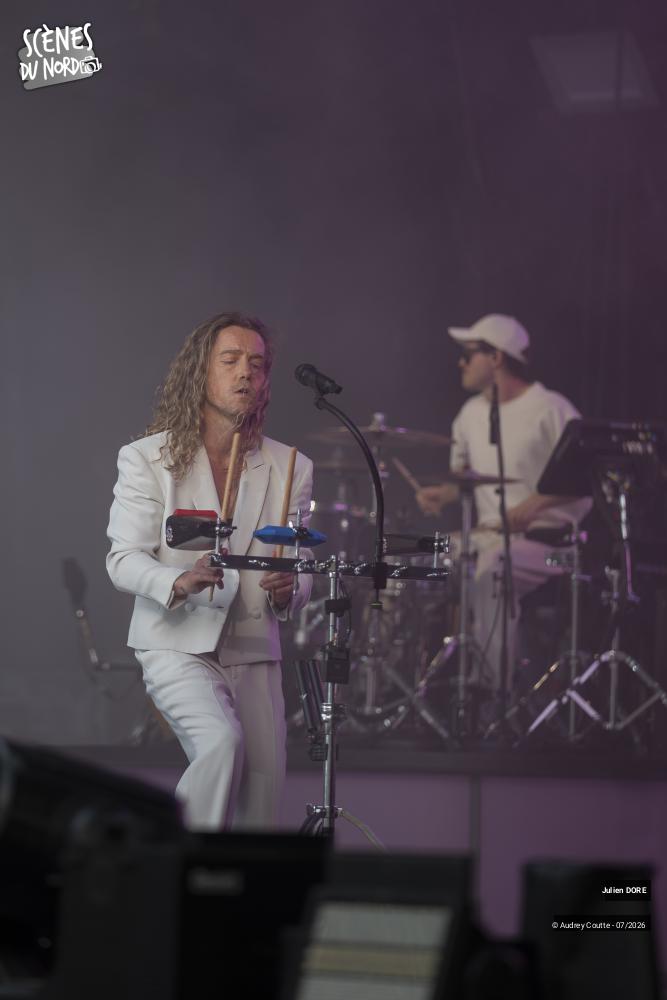4/20 photos du spectacle Julien Doré