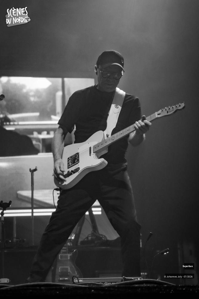 16/18 photos du spectacle Superbus