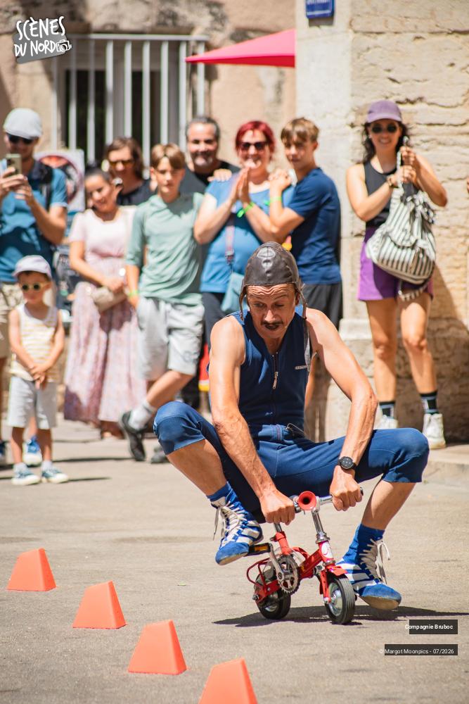 8/10 photos du spectacle Ambiance Chalon dans la Rue partie 1