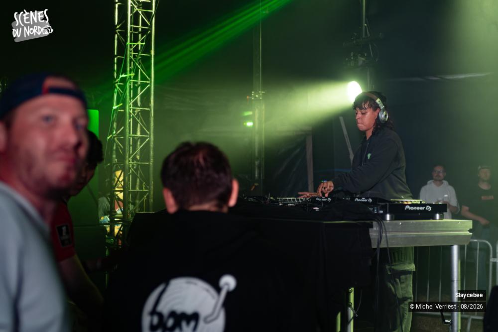 14/20 photos du spectacle Slayce bee "scène électro" Hush festival