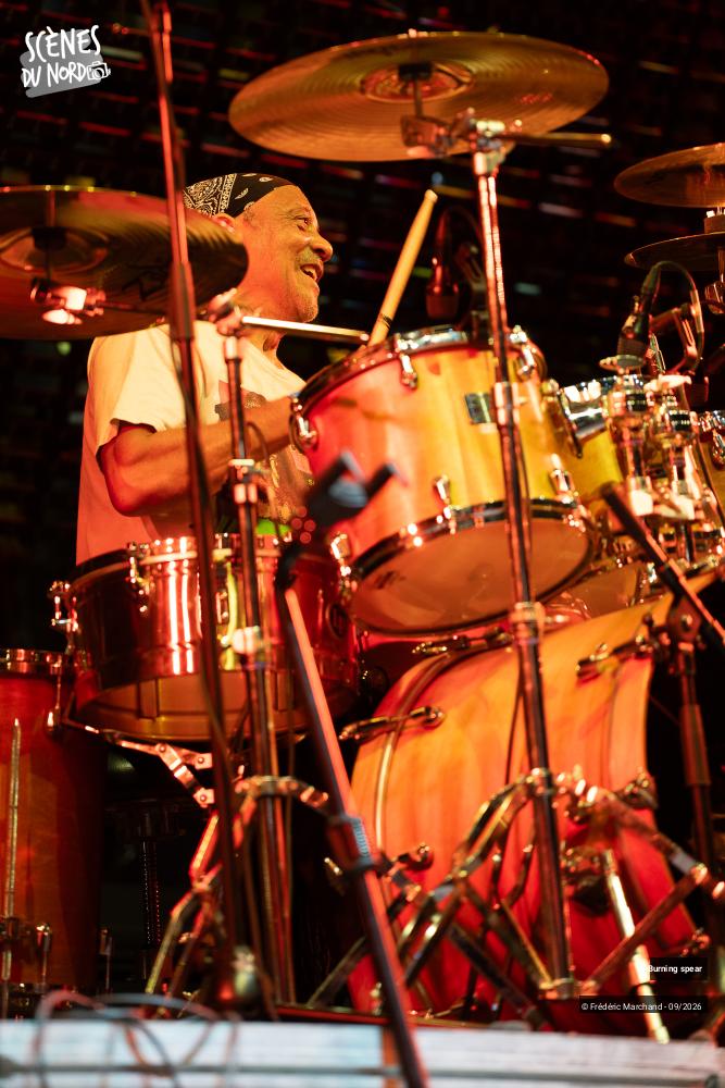 19/20 photos du spectacle Burning spear
