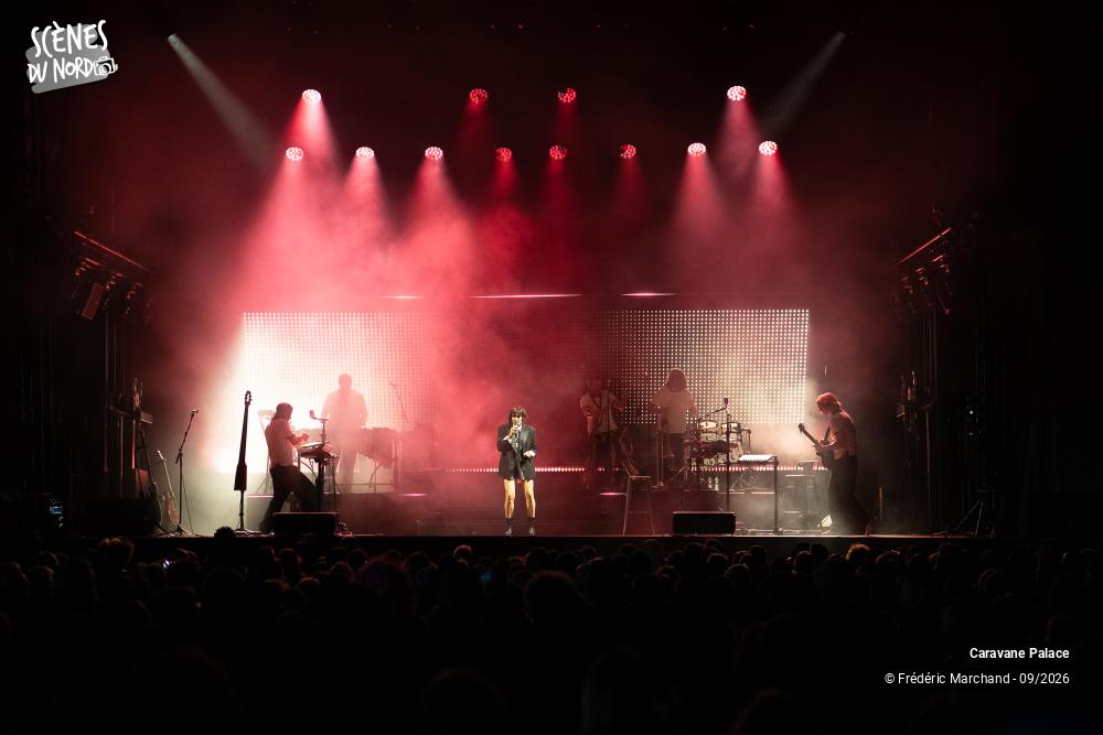 2/16 photos du spectacle Caravane Palace