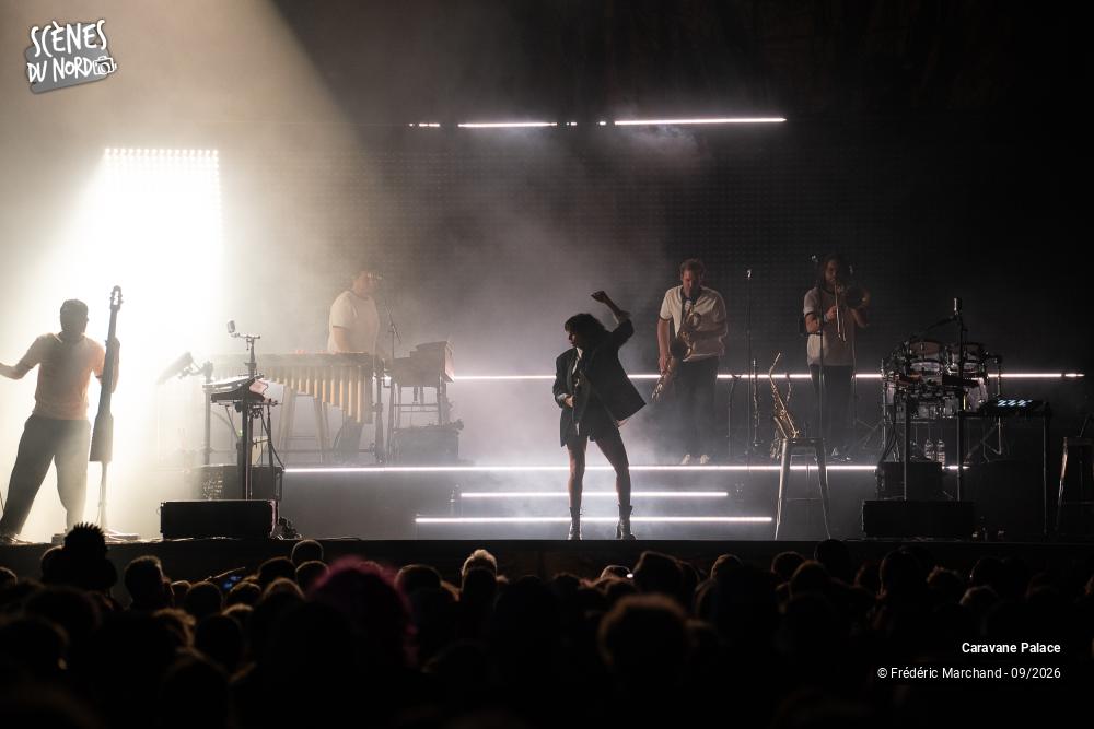 3/16 photos du spectacle Caravane Palace