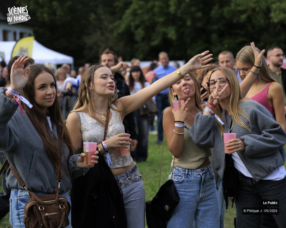 8/20 photos du spectacle Ambiance Castle Live Festival 2026 #3