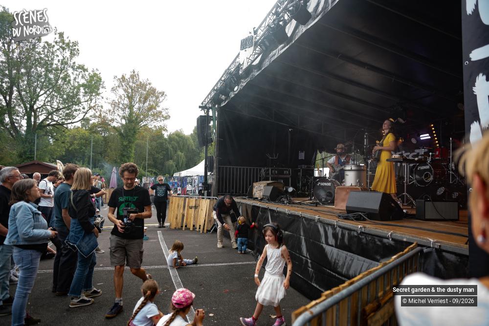 3/15 photos du spectacle Secret garden & the dusty man au SLBFest