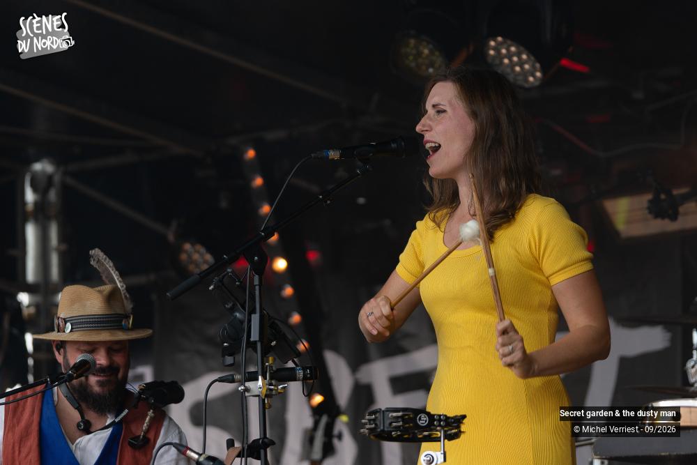 10/15 photos du spectacle Secret garden & the dusty man au SLBFest