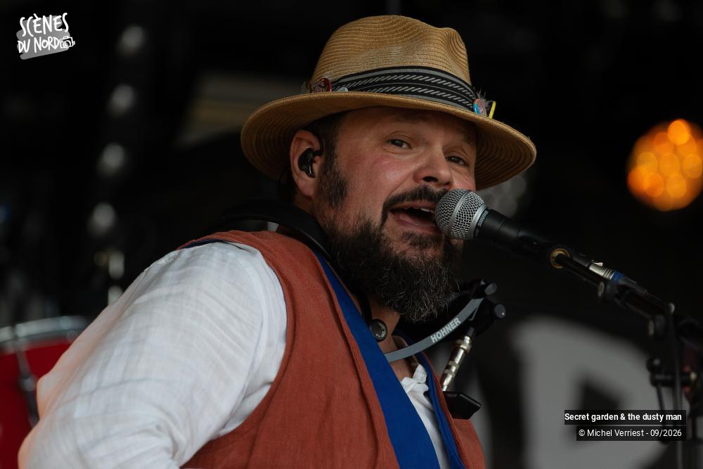 15/15 photos du spectacle Secret garden & the dusty man au SLBFest