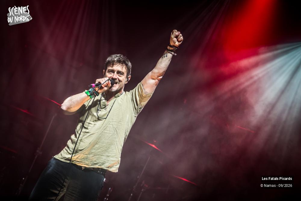19/20 photos du spectacle Les Fatals Picards