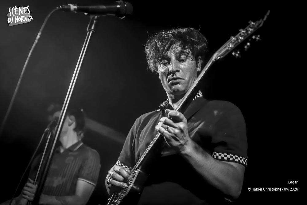 19/20 photos du spectacle Edgär