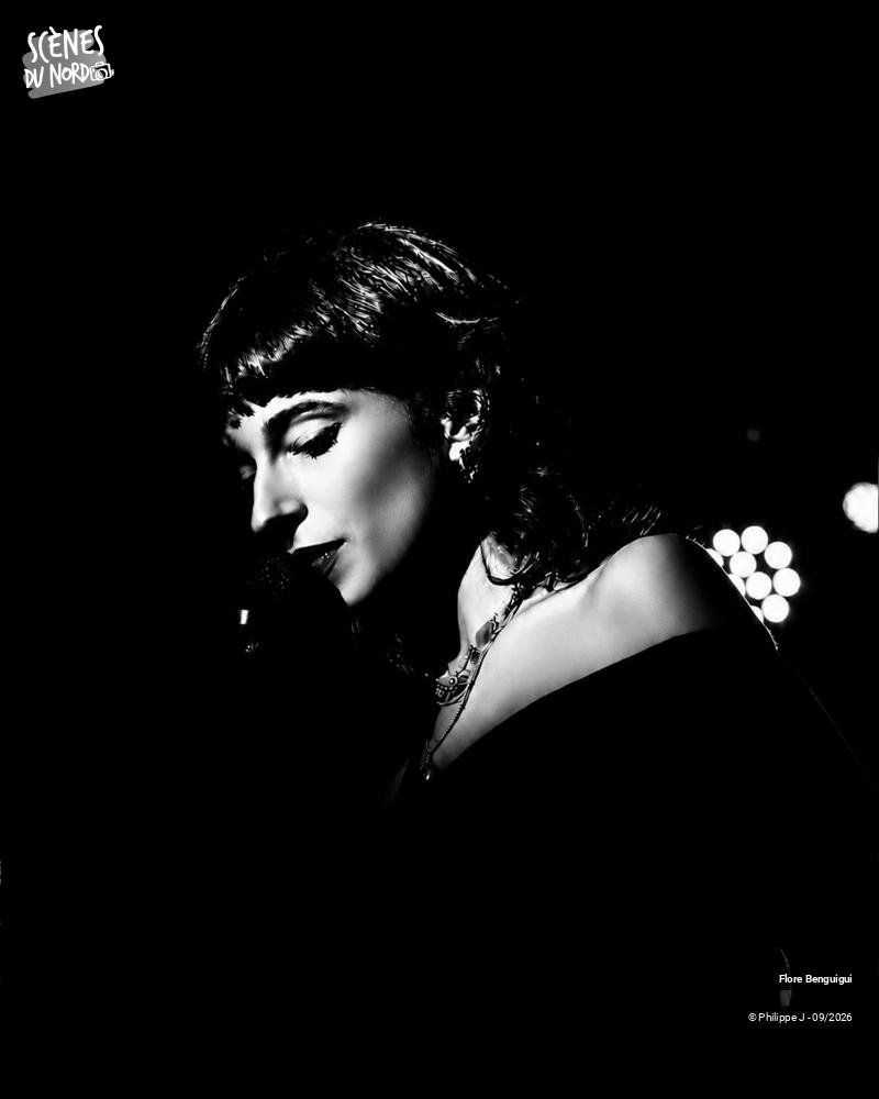 1/12 photos du spectacle Flore Benguigui