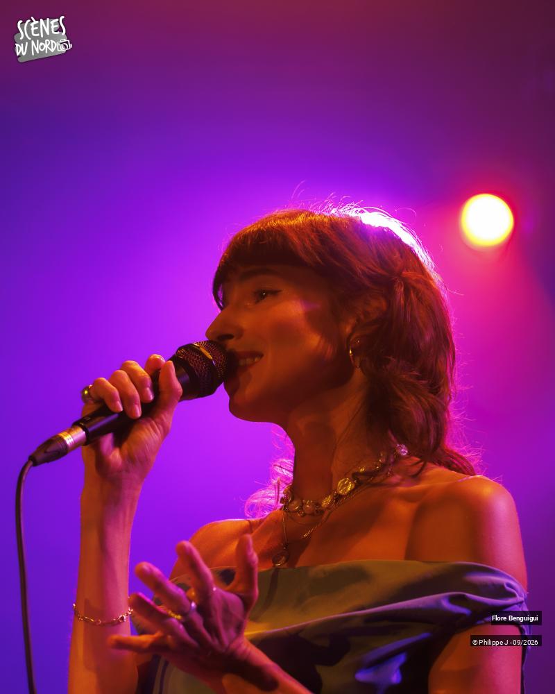 2/12 photos du spectacle Flore Benguigui