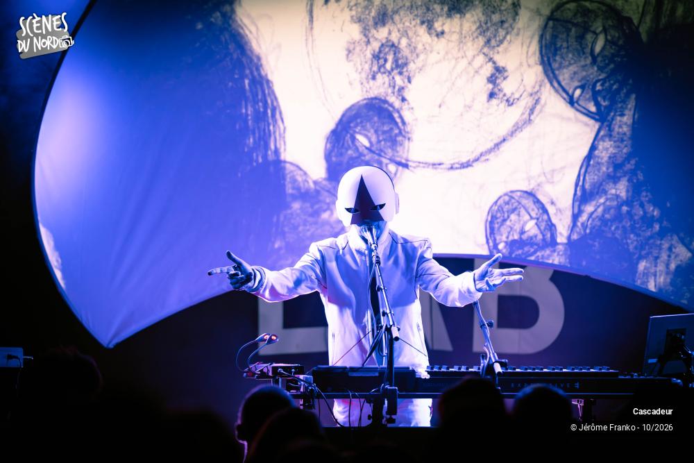 16/18 photos du spectacle Cascadeur 