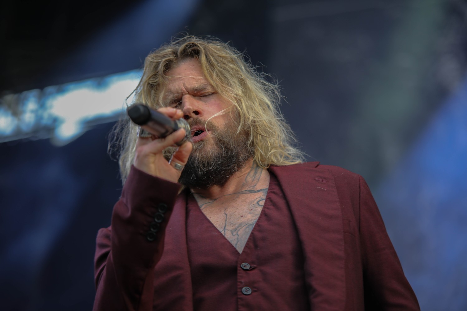 Rival sons
