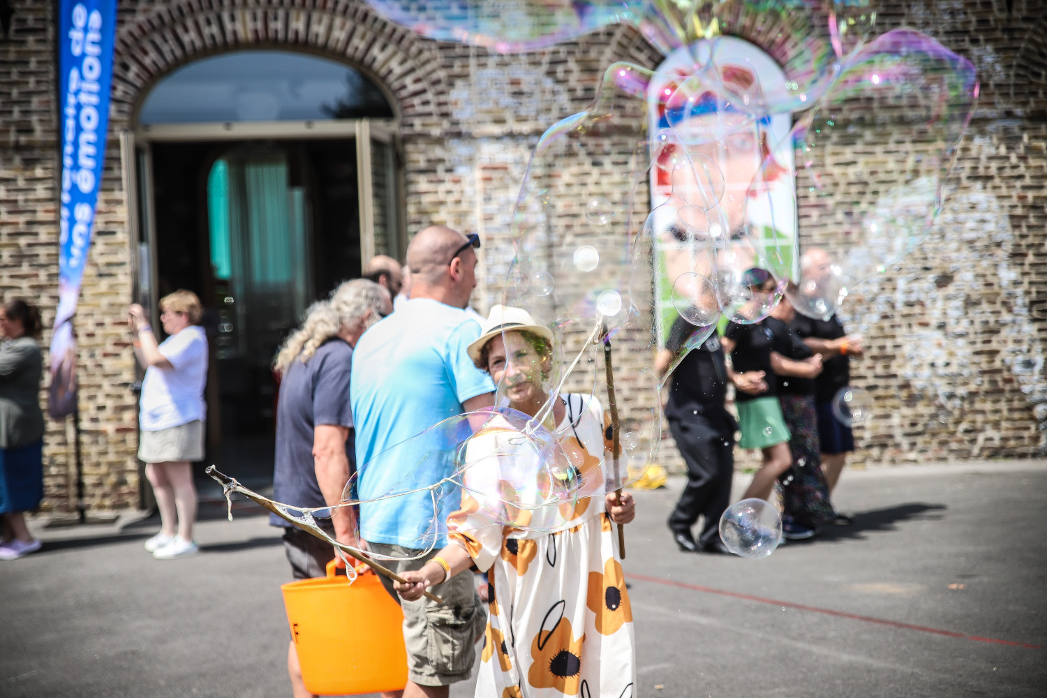 Ambiance au festival les agités du mélange 2025