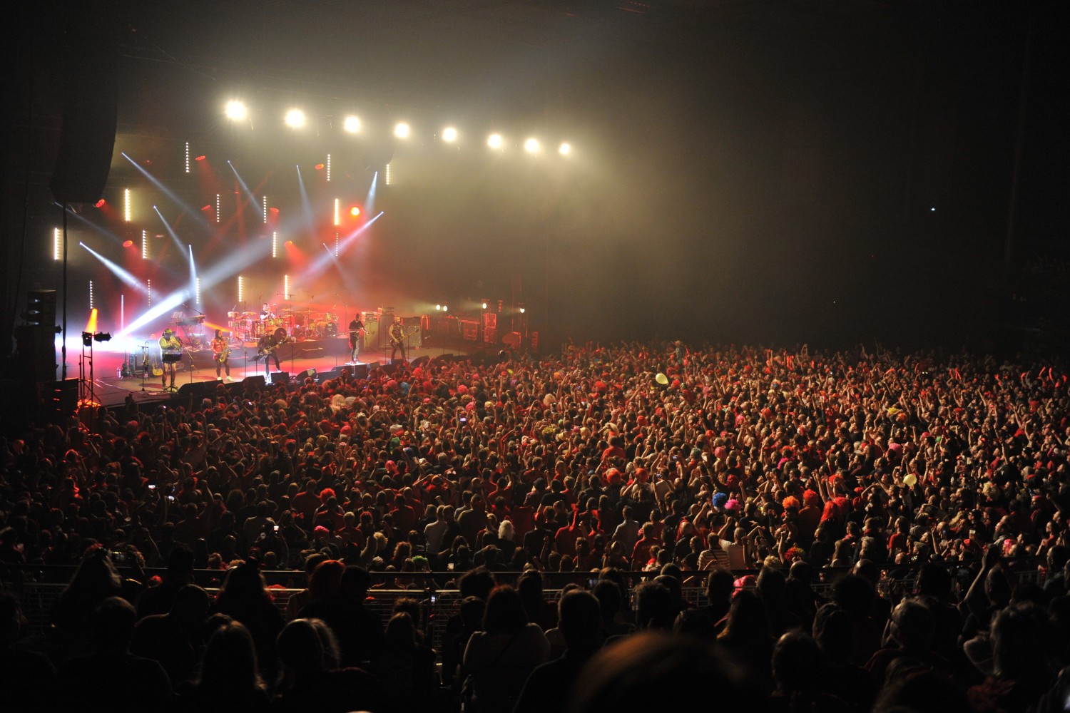 Marcel et son Orchestre & Les Fatals Picards "La Mégateuf" au Zenith de Lille